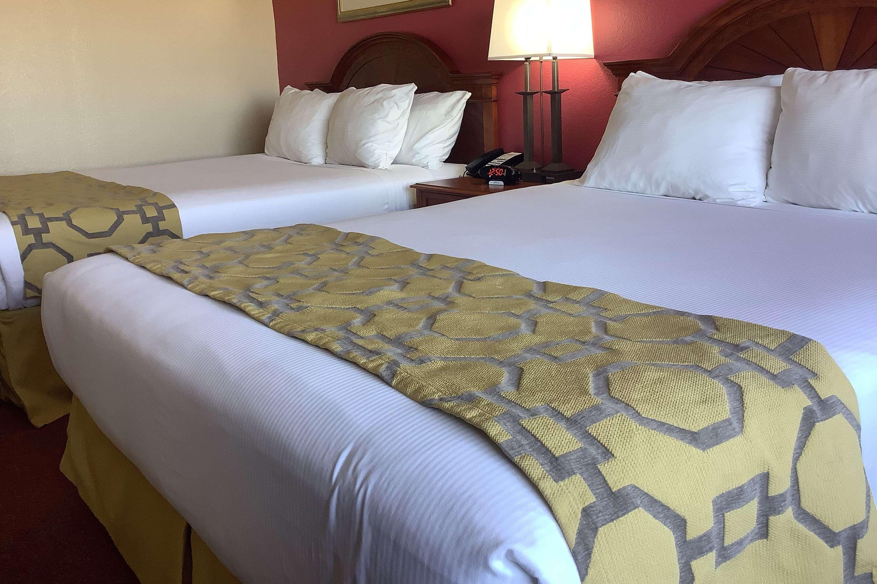 Baymont Inn & Suites By Wyndham Holbrook Zewnętrze zdjęcie